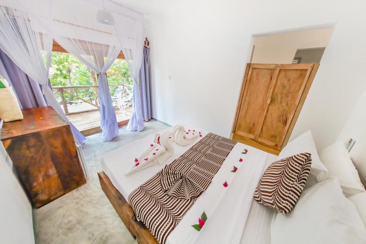 Natural Garden Boutique Hotel Джамбиани Экстерьер фото