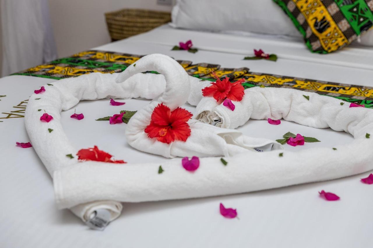 Natural Garden Boutique Hotel Джамбиани Экстерьер фото