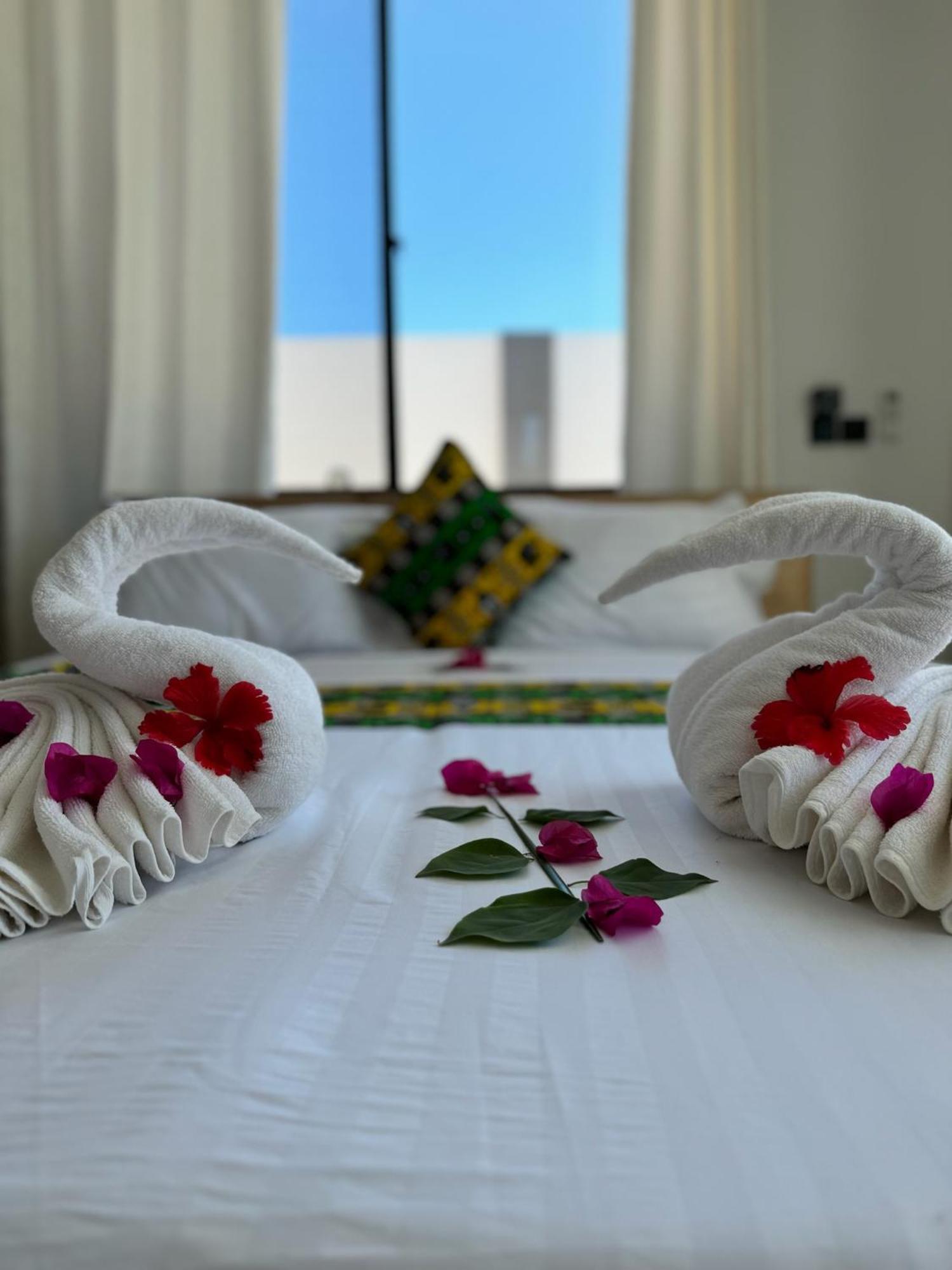 Natural Garden Boutique Hotel Джамбиани Экстерьер фото